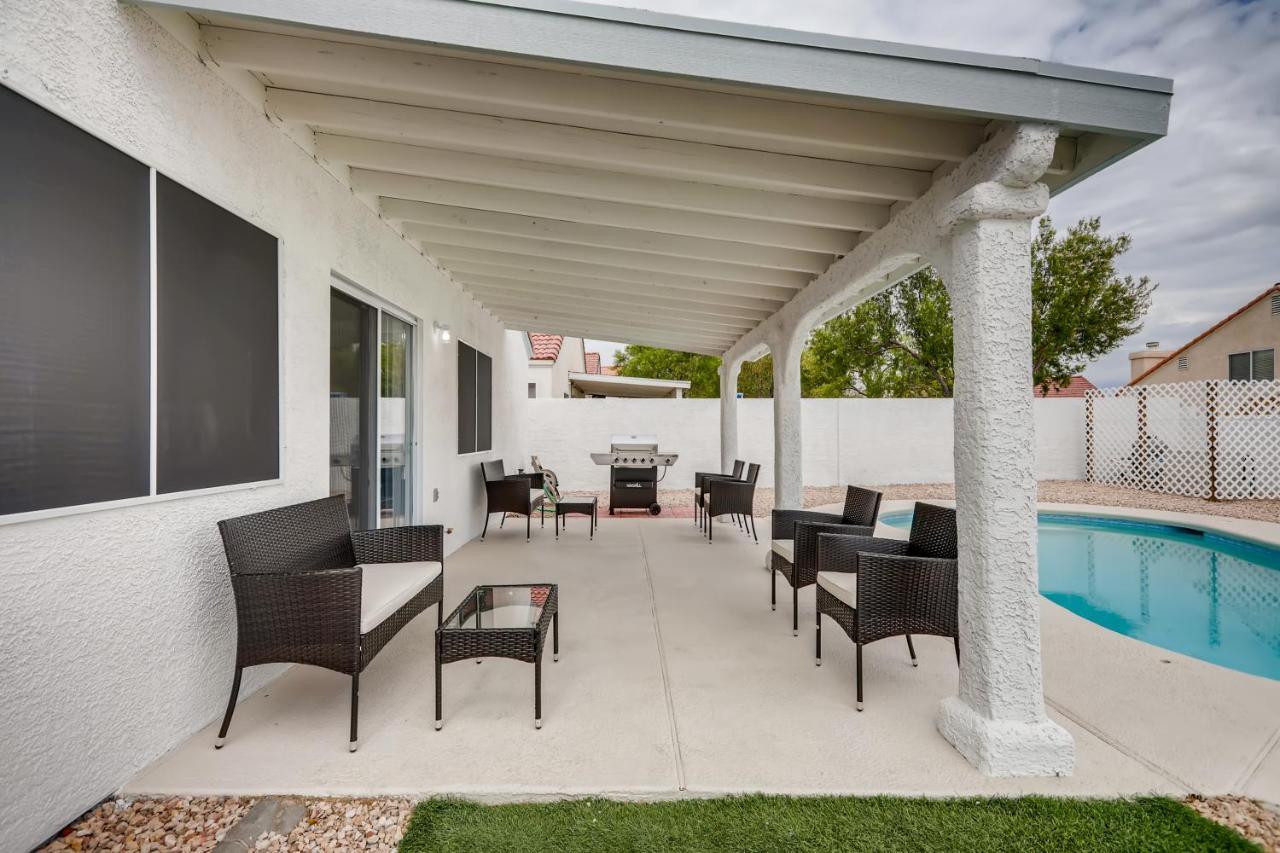 Luxurious House With A Pool, Spa, And Patio, Sleeps 6 Comfortably Las Vegas Exterior foto
